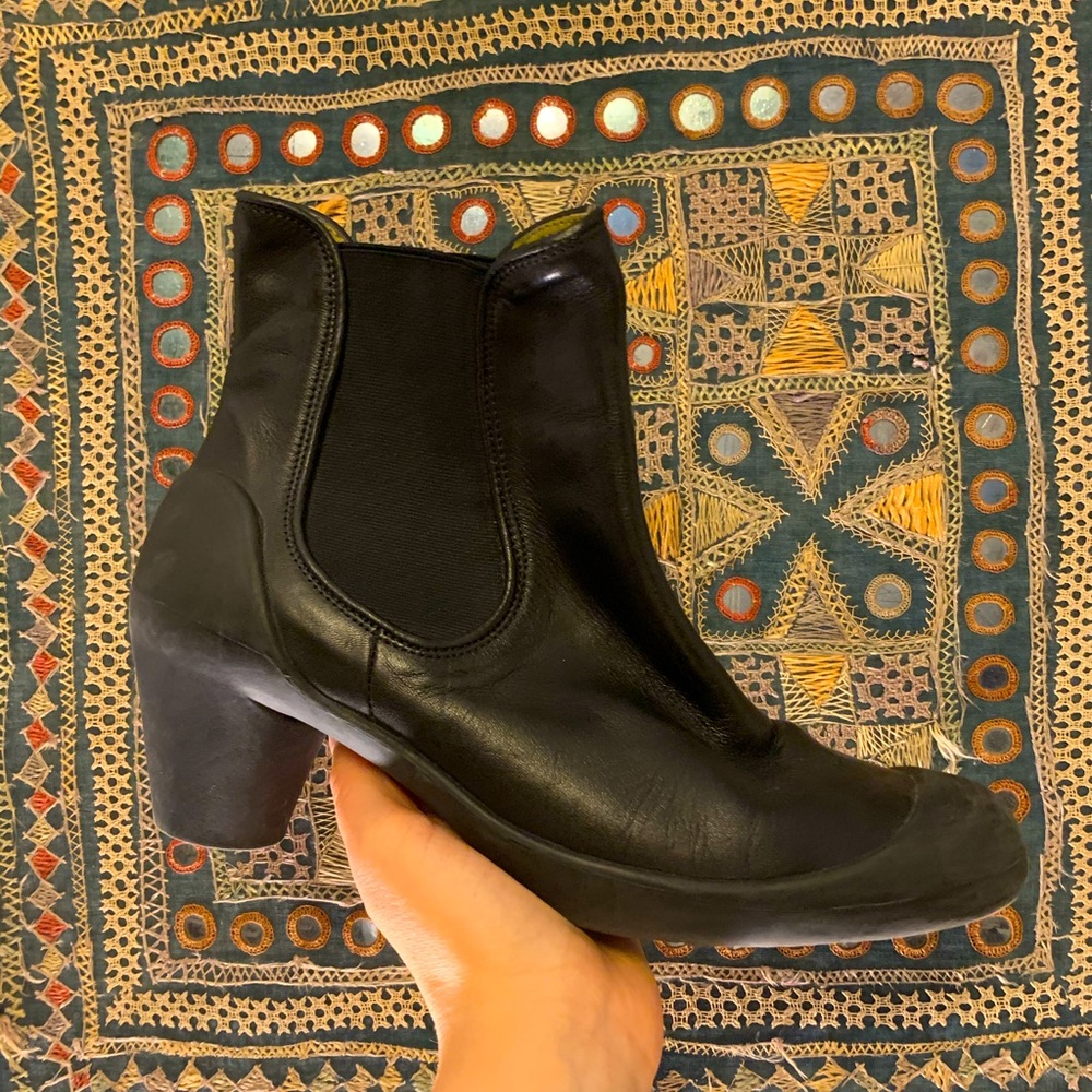 Camper black leather Chelsea Boot